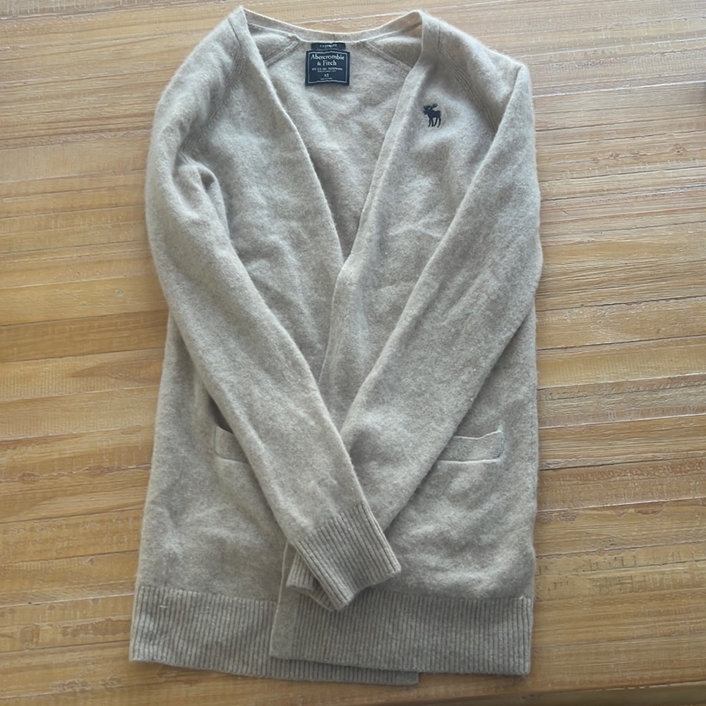 Abercrombie & Fitch, cashmere sweater